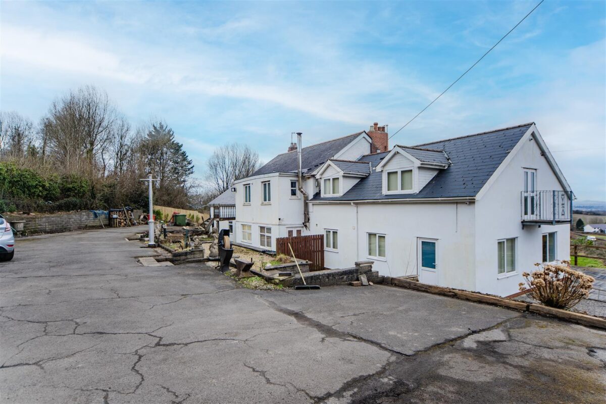 Twyn-Yr-Odyn, Cardiff