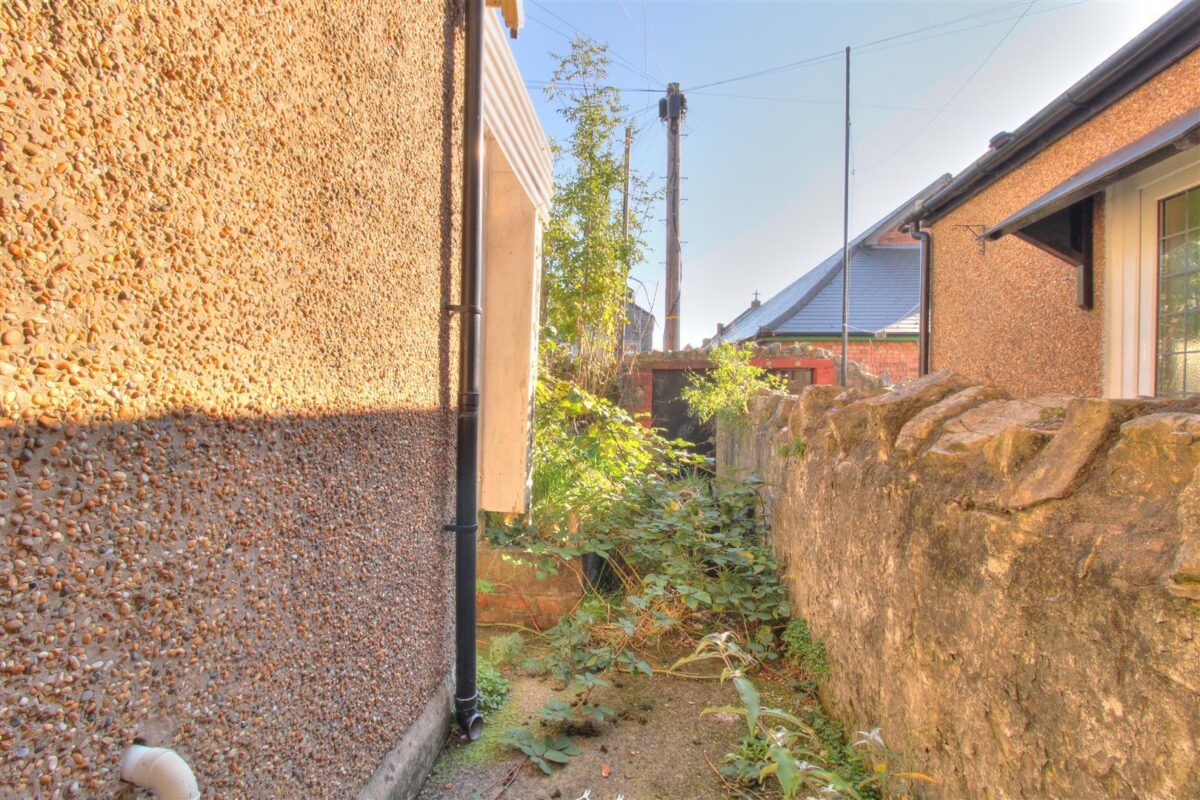Cora Street, Barry