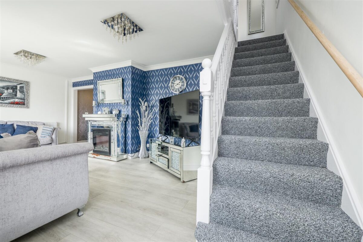 Whitewell Road, Barry