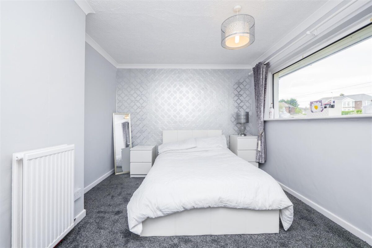 Whitewell Road, Barry