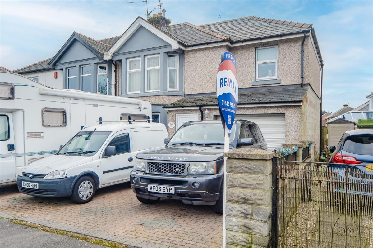 Meggitt Road, Barry