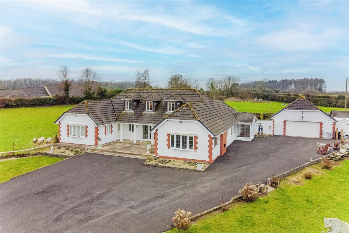 St Lythans
