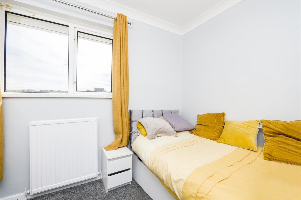 Whitewell Road, Barry