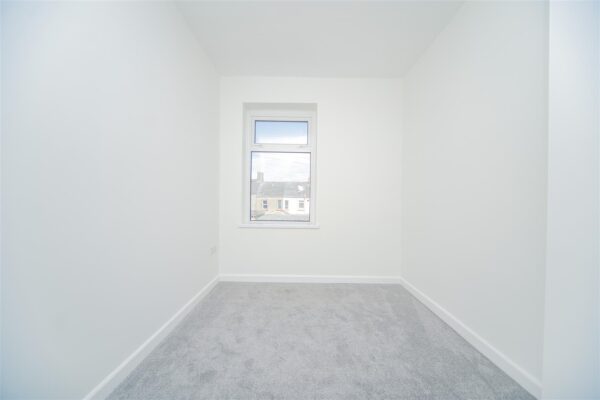Llewellyn Street, Barry