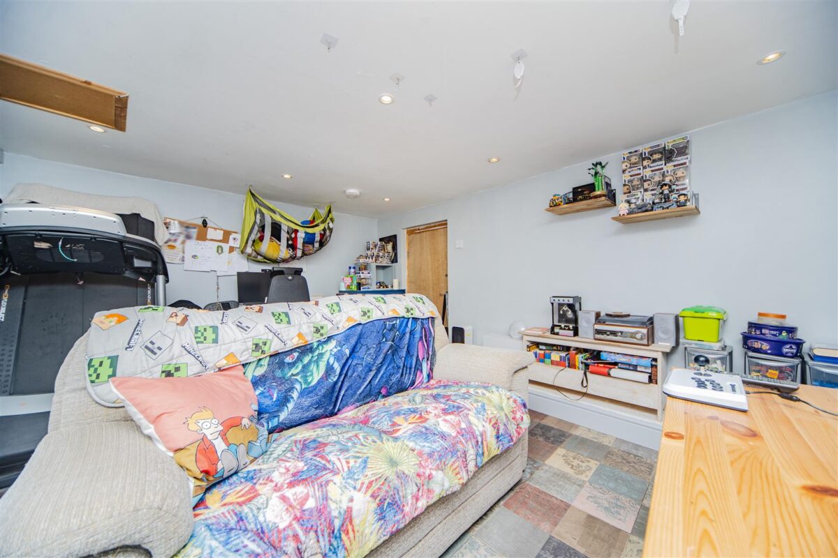 Wenvoe Terrace, Barry