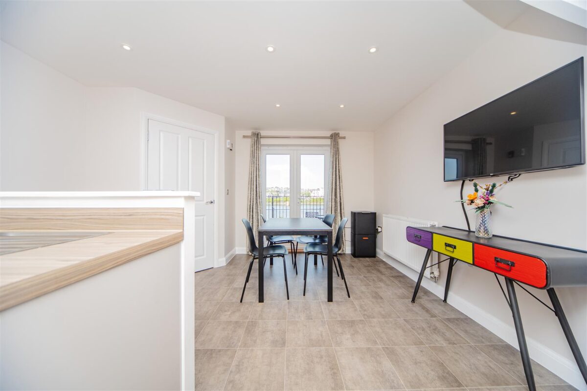 Ffordd Pentre, Barry