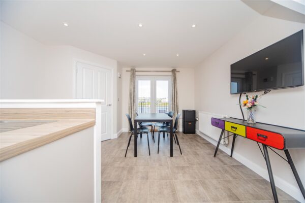 Ffordd Pentre, Barry