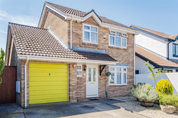 Blyth Close, Barry