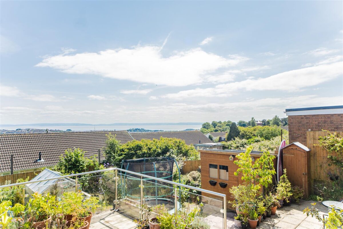 Tordoff Way, Barry