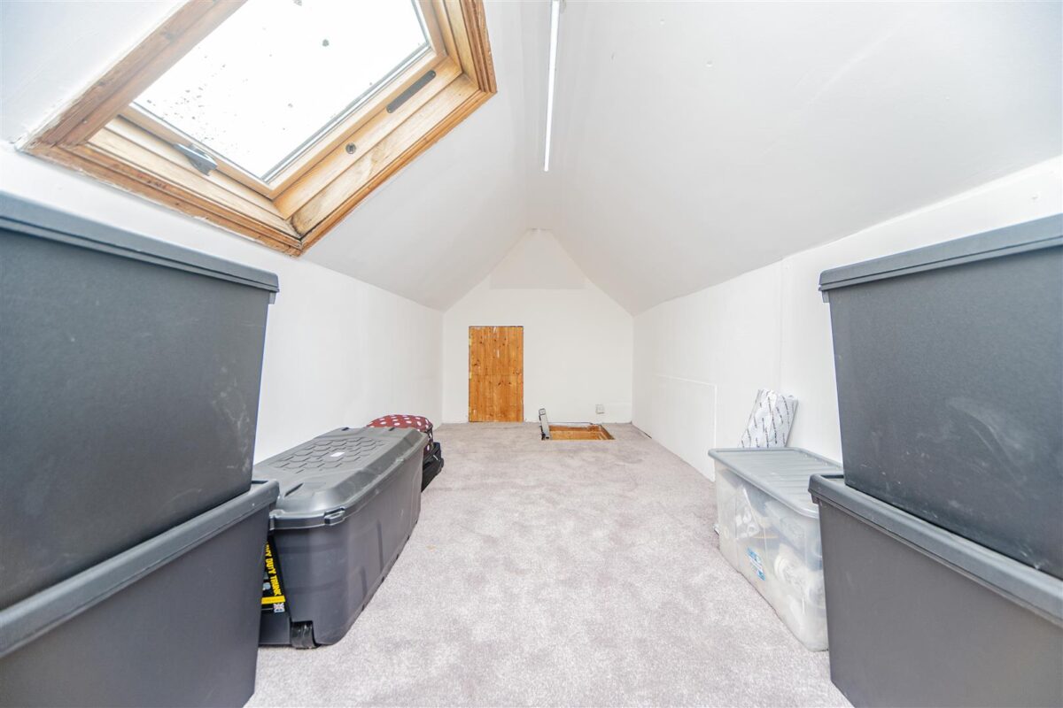 5 Claude Road, Barry CF62 7JE