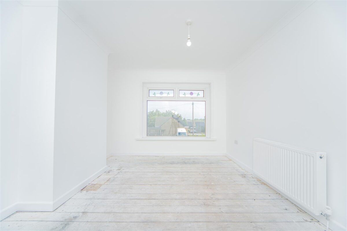 Winston Road, Barry