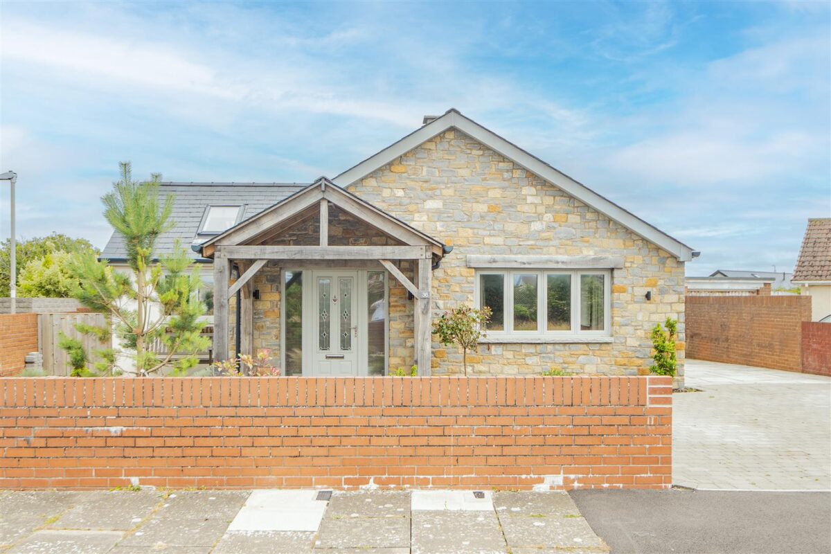 Sandpiper Road, Porthcawl