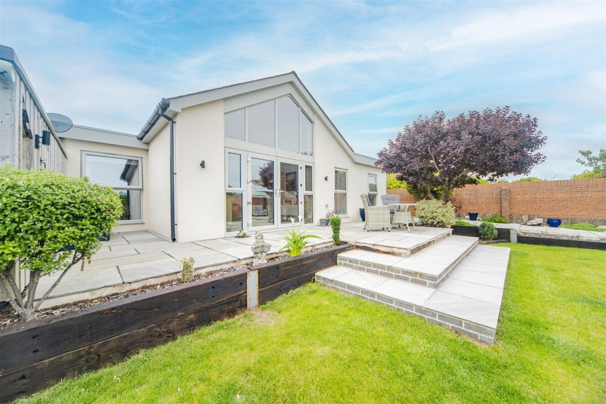 Sandpiper Road, Porthcawl