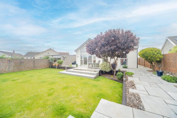 Sandpiper Road, Porthcawl