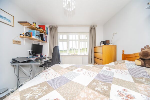 Blyth Close, Barry