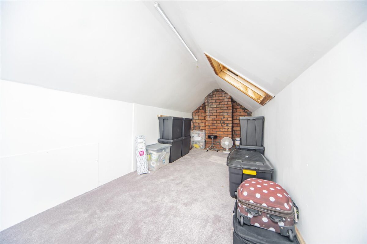 5 Claude Road, Barry CF62 7JE