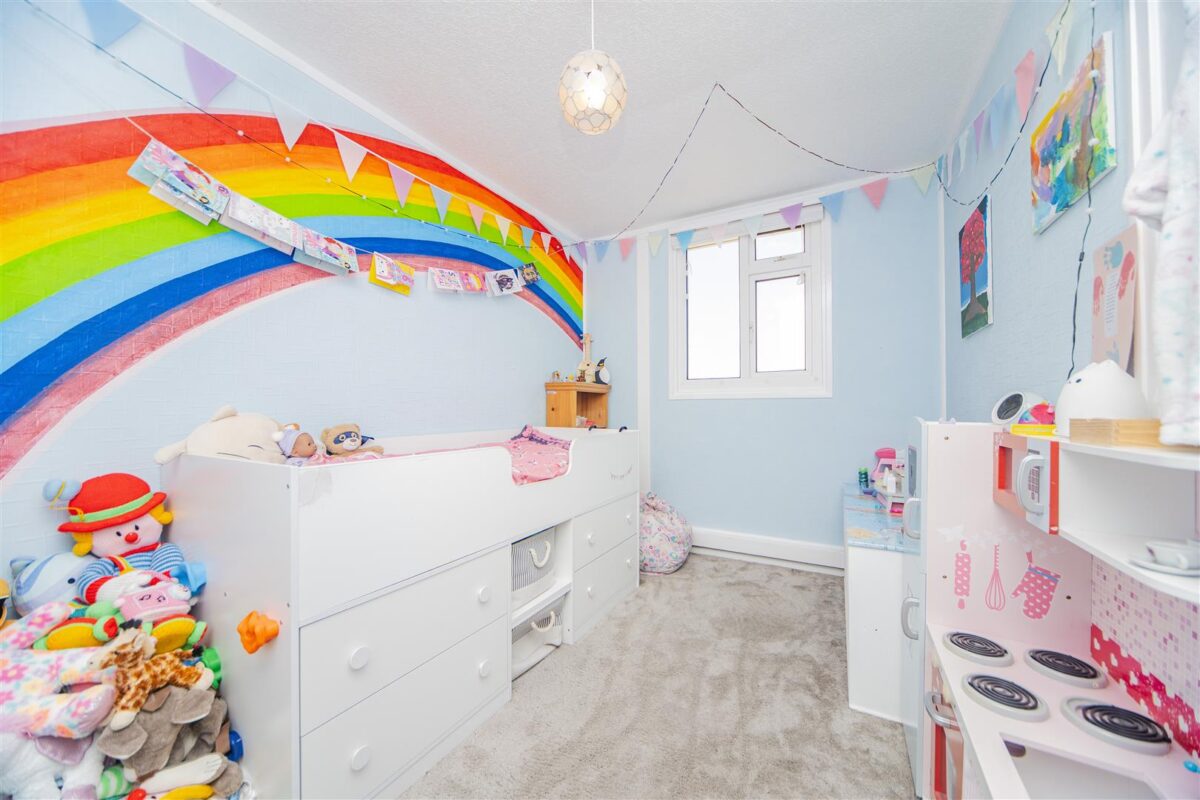 Tordoff Way, Barry
