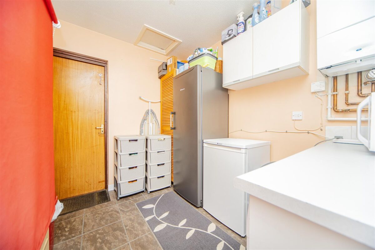 Blyth Close, Barry