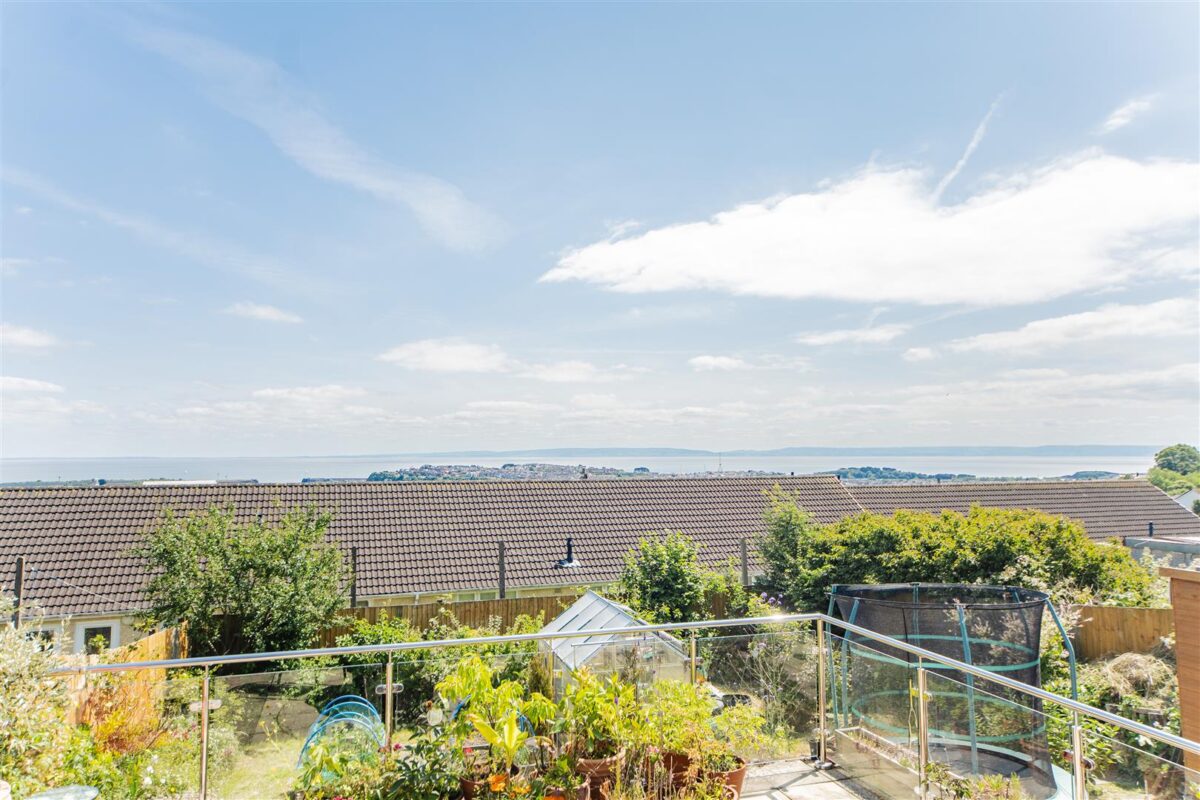 Tordoff Way, Barry