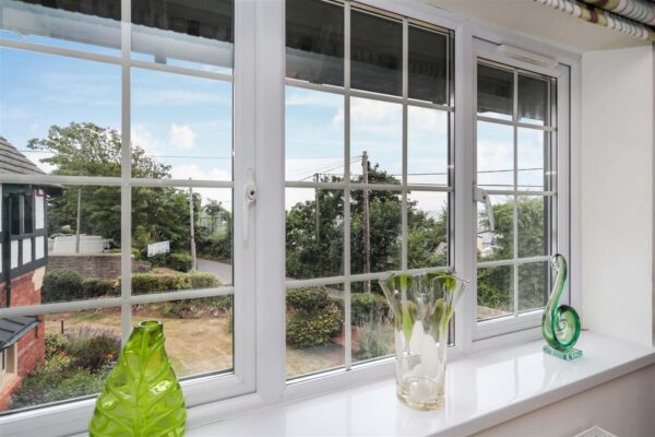 Beach Road, Swanbridge, Penarth
