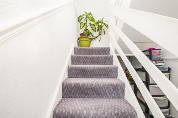 Michaelston Close, Barry