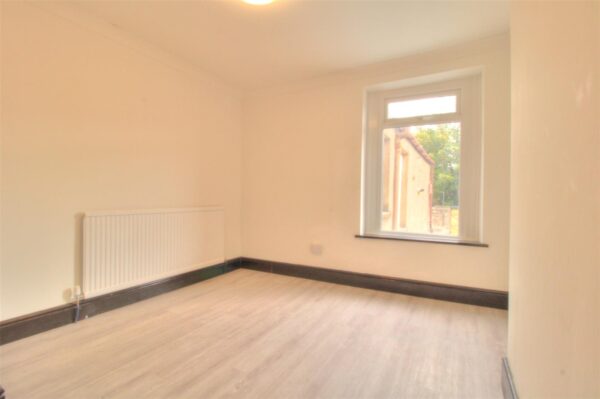 Kingsland Crescent, Barry