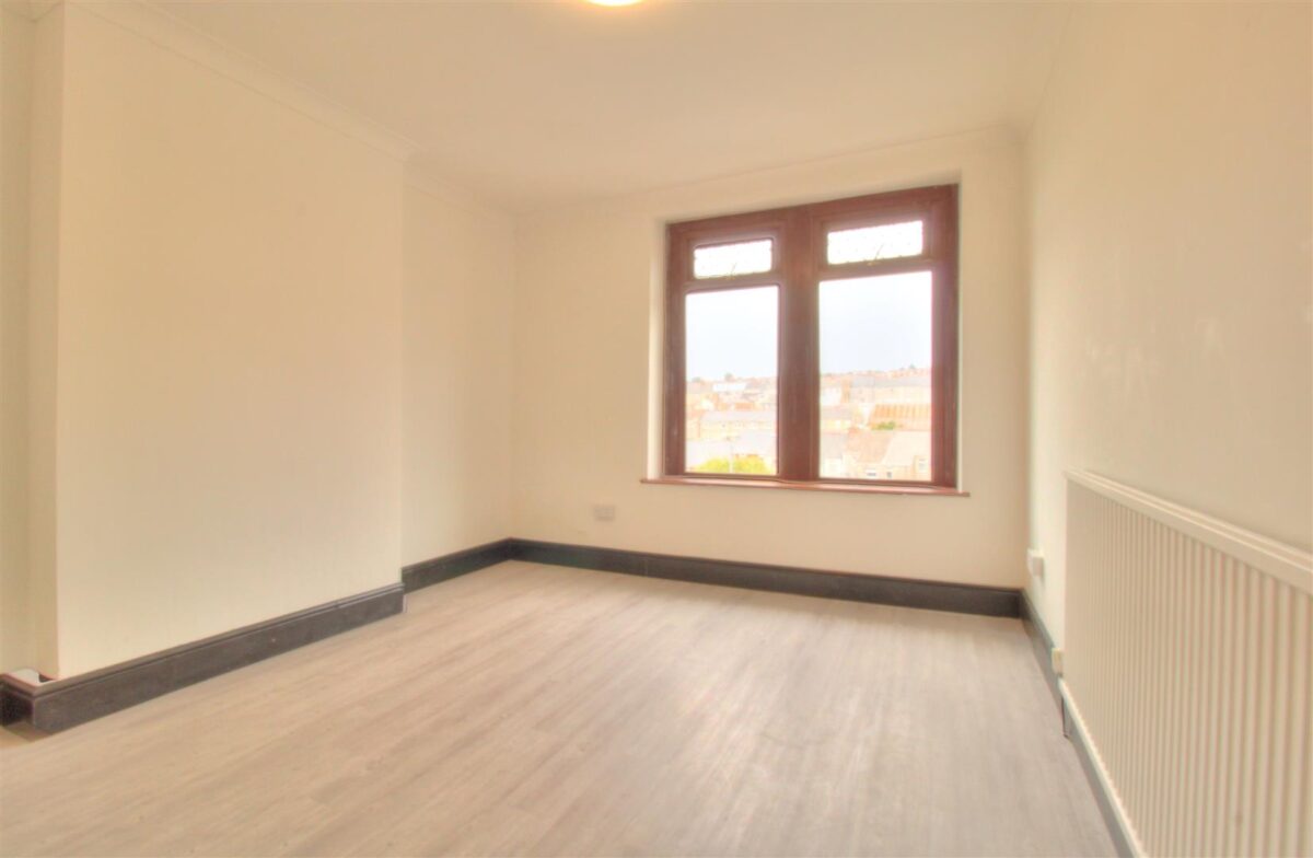 Kingsland Crescent, Barry