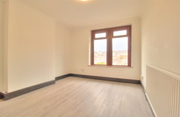 Kingsland Crescent, Barry
