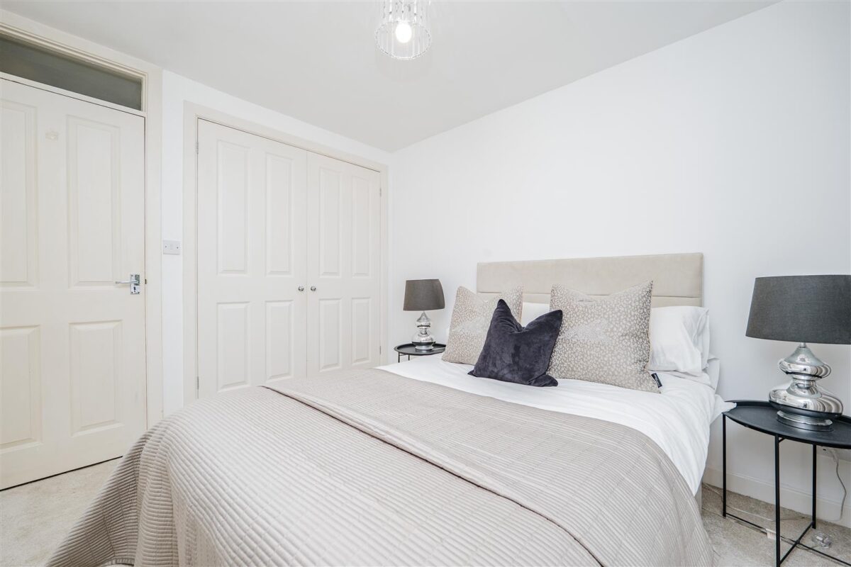 4 Park Road, Barry