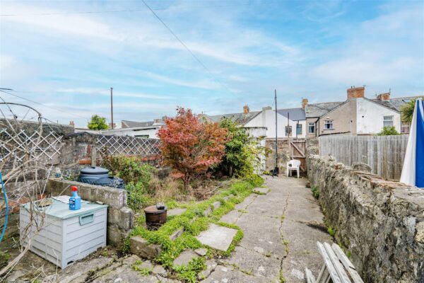 Brook Street, Barry