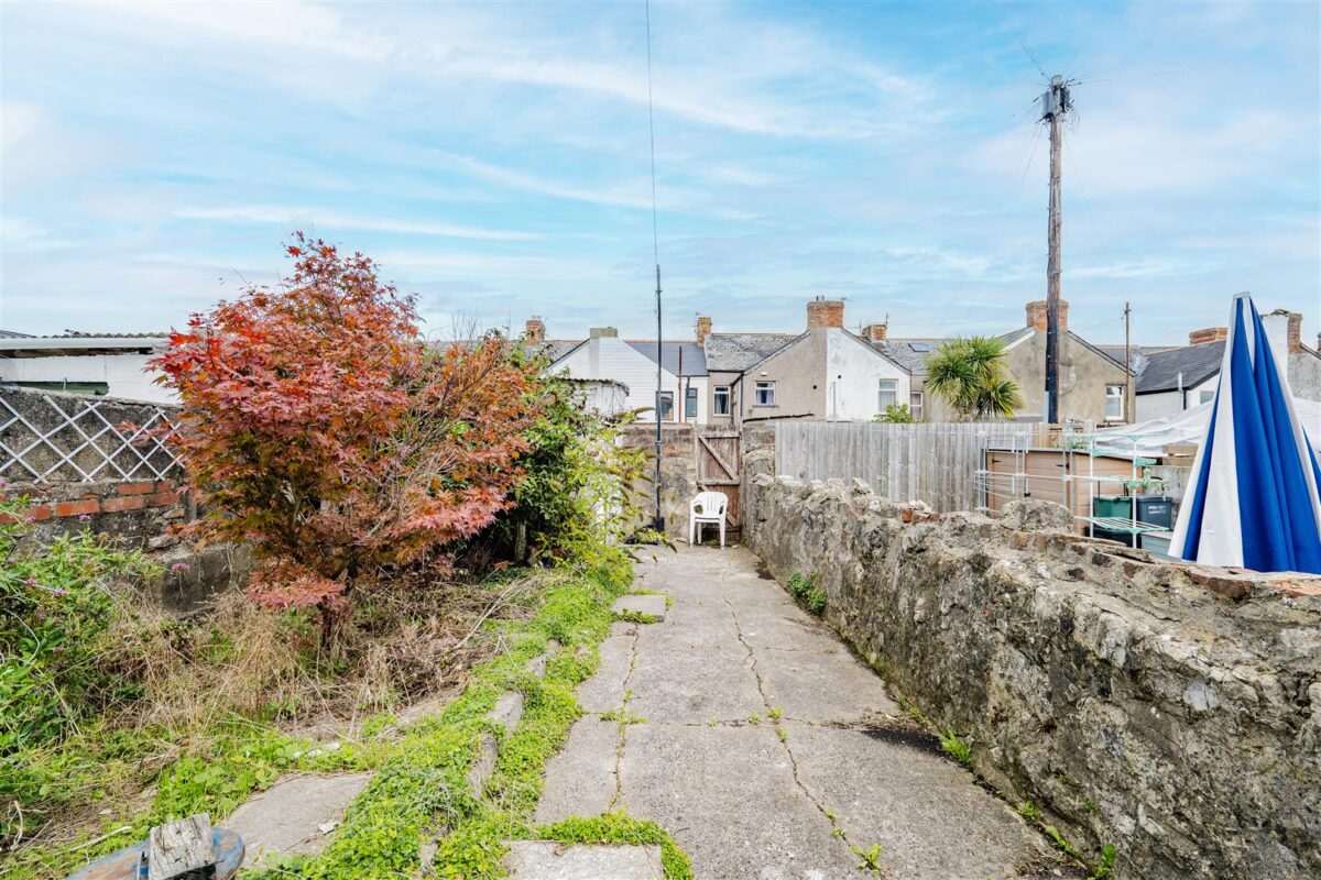 Brook Street, Barry