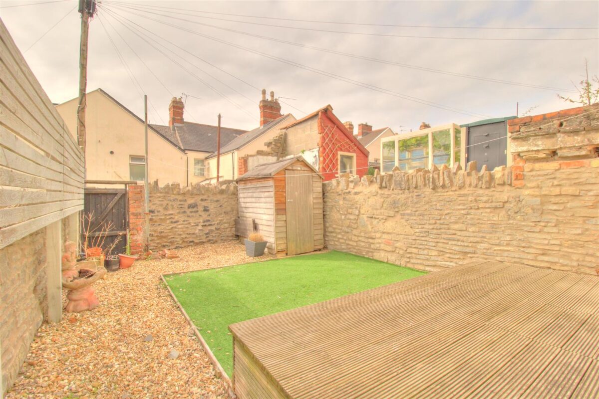 St. Marys Avenue, Barry