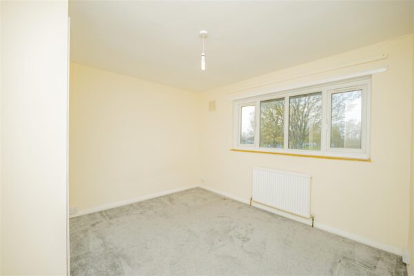 Florence Avenue, Barry