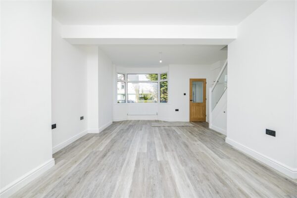 Gladstone Road, Barry