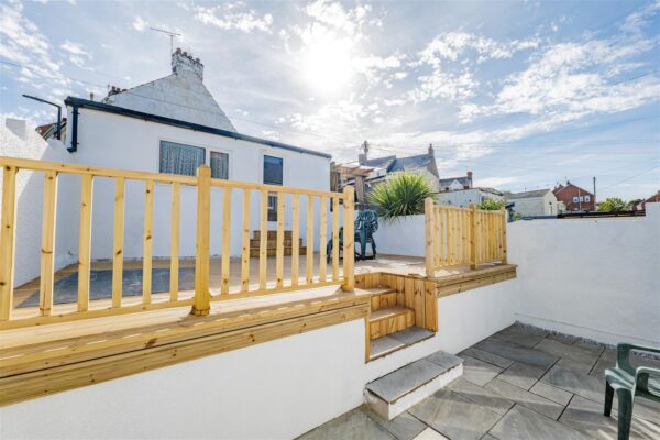 Gladstone Road, Barry
