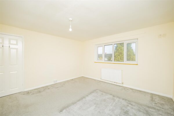 Florence Avenue, Barry