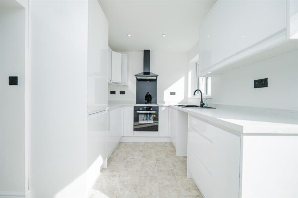 Gladstone Road, Barry