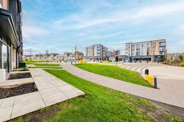 Ffordd Penrhyn, Barry