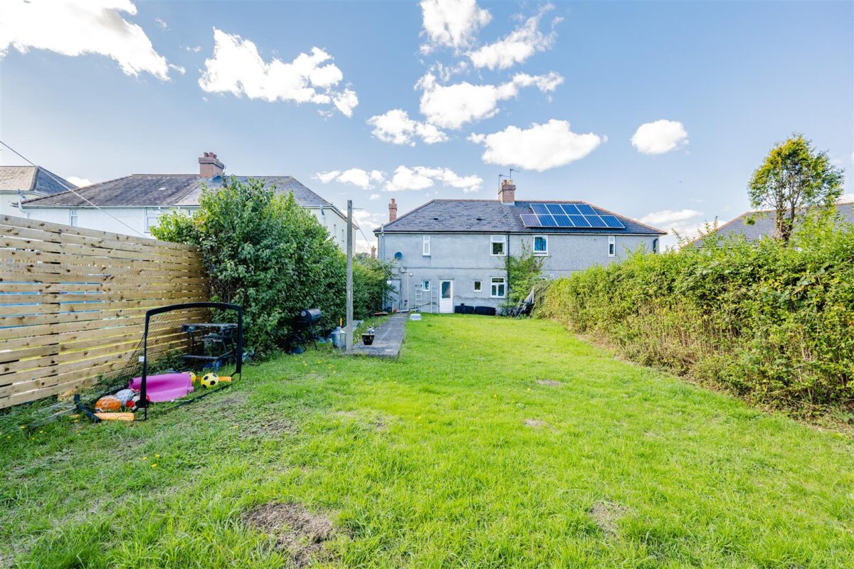 Dyfan Road, Barry