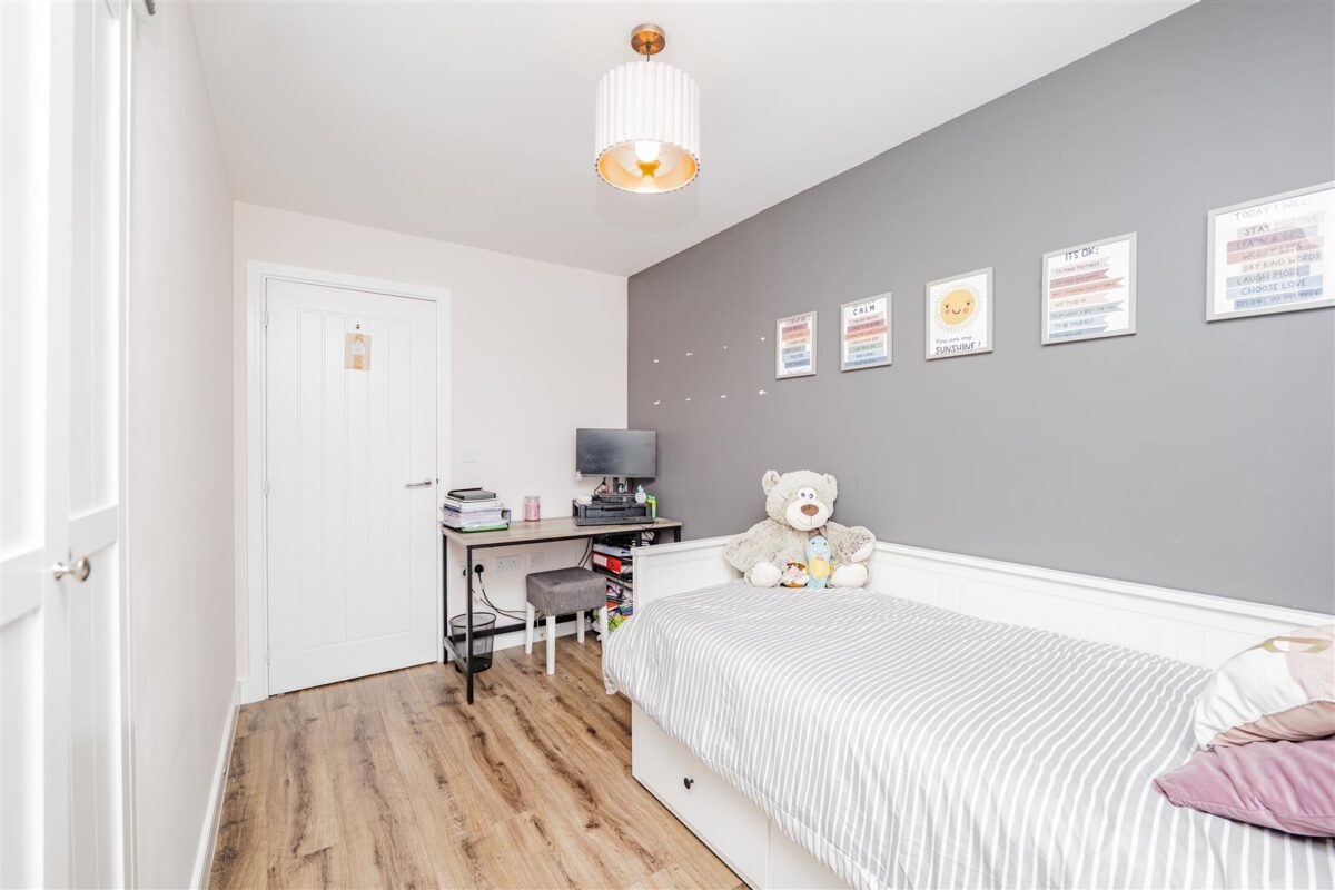 Ffordd Pentre, Barry