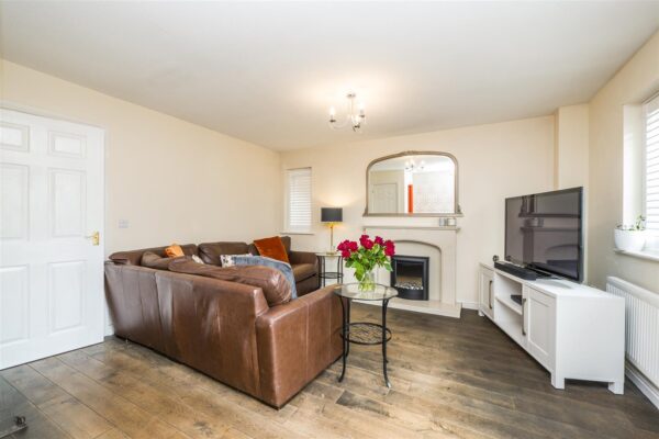 Wyncliffe Gardens, Cardiff