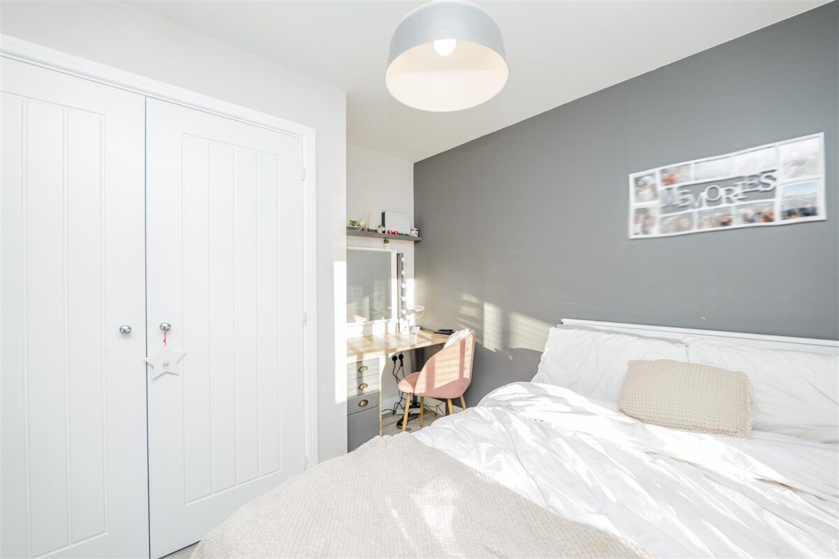 Ffordd Pentre, Barry