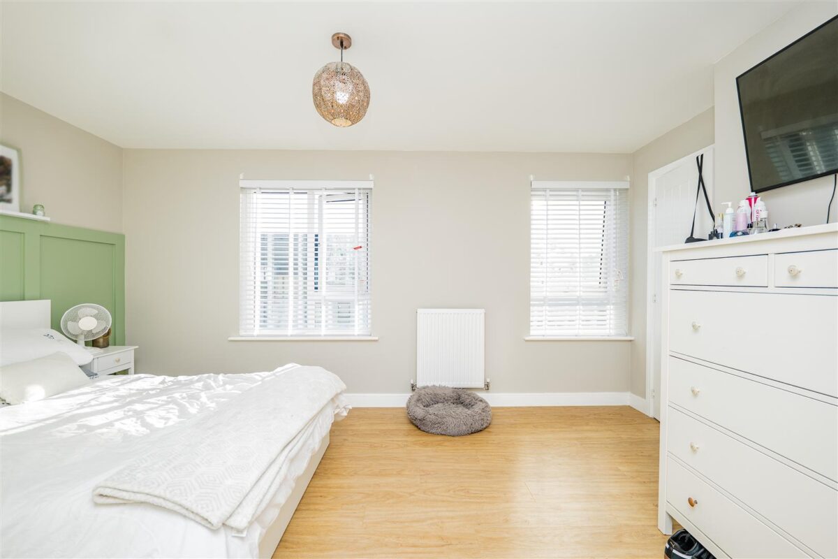 Ffordd Pentre, Barry