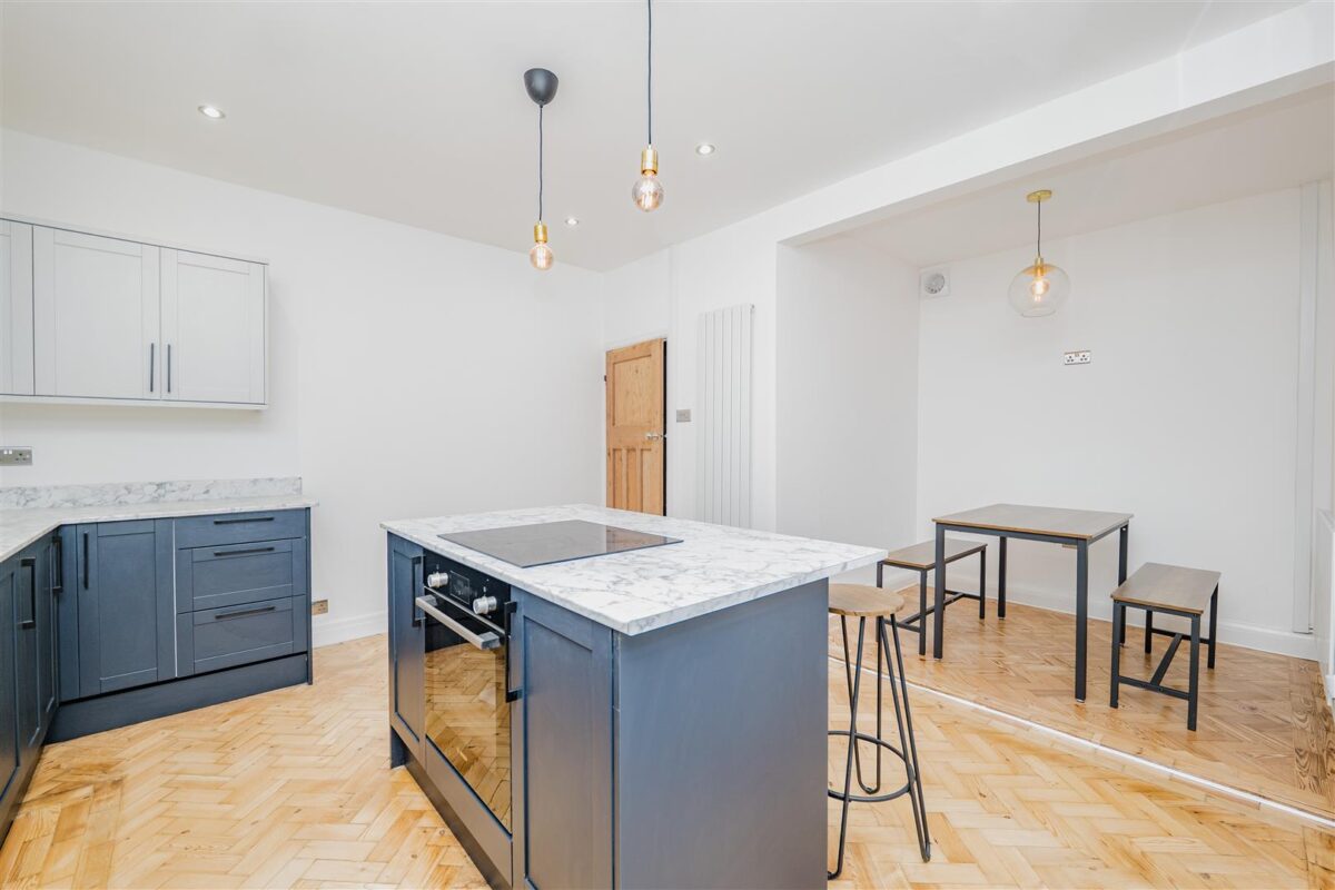 Tynewydd Road, Barry