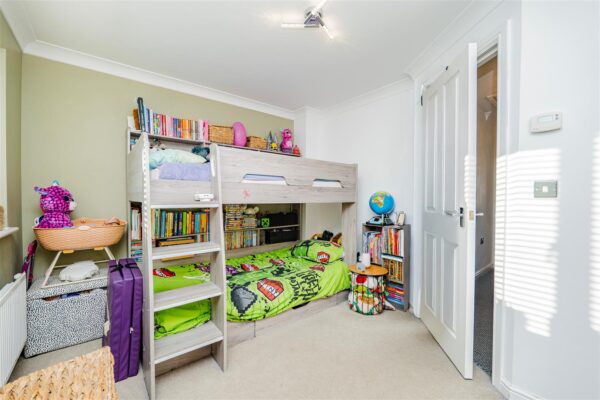 Portland Drive, Barry