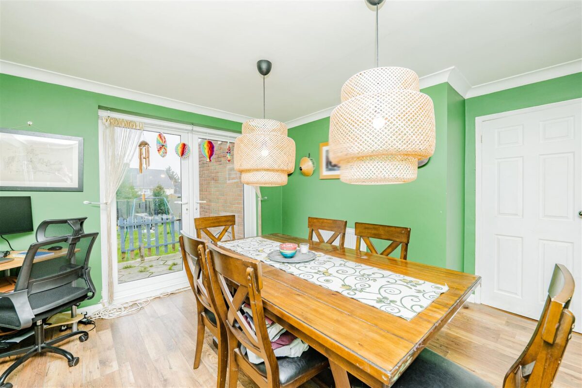 Somerset Road East, Barry