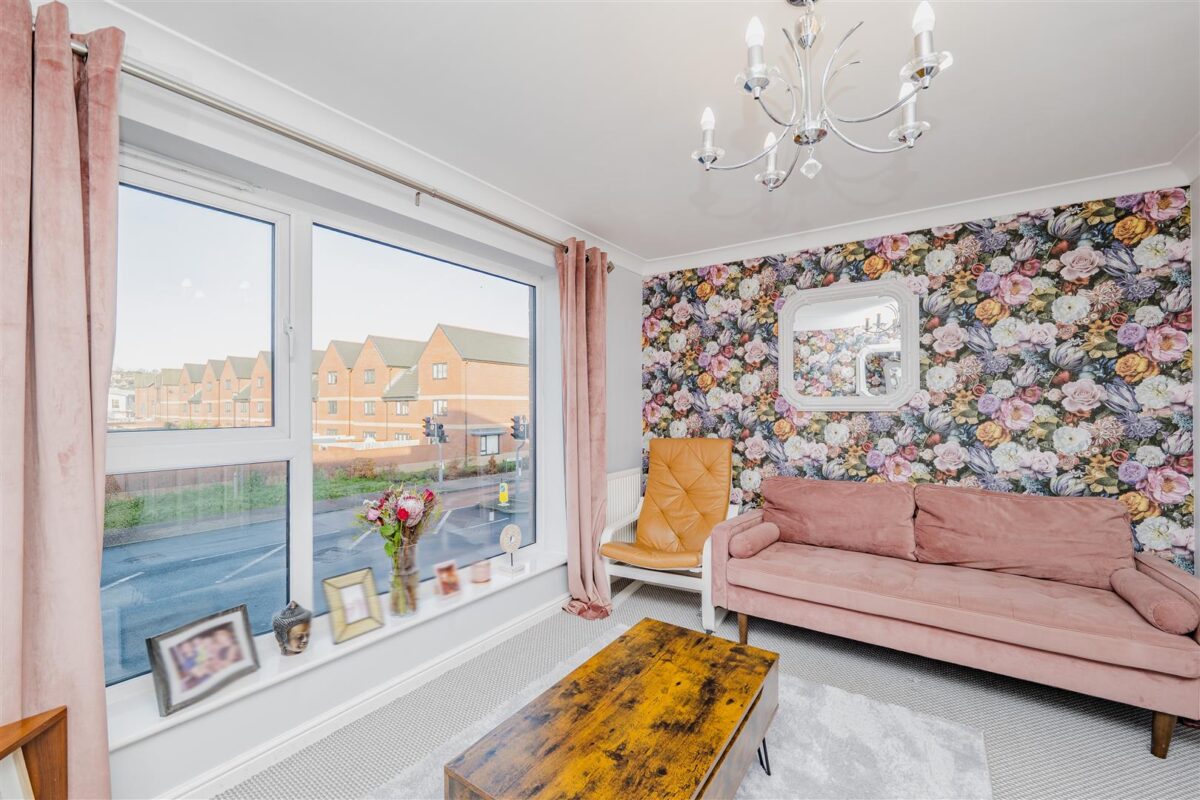 Portland Drive, Barry