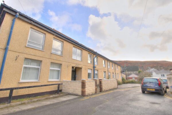 Office Street, Porth