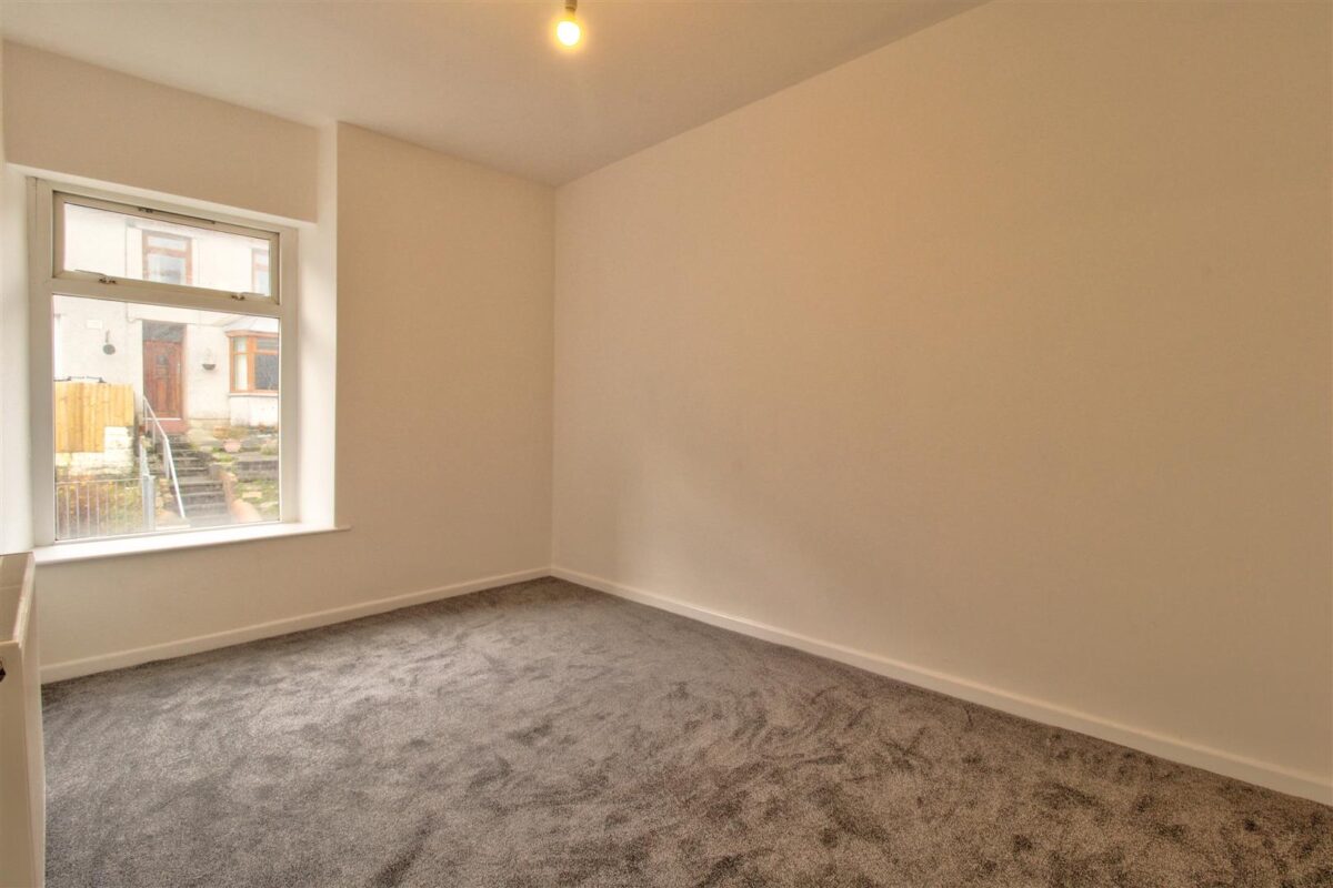 Morris Avenue, Mountain Ash