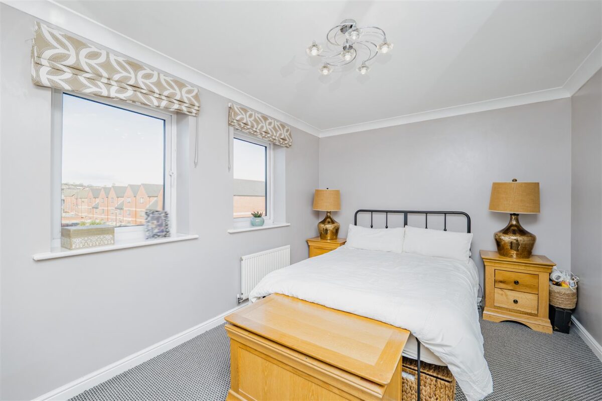 Portland Drive, Barry